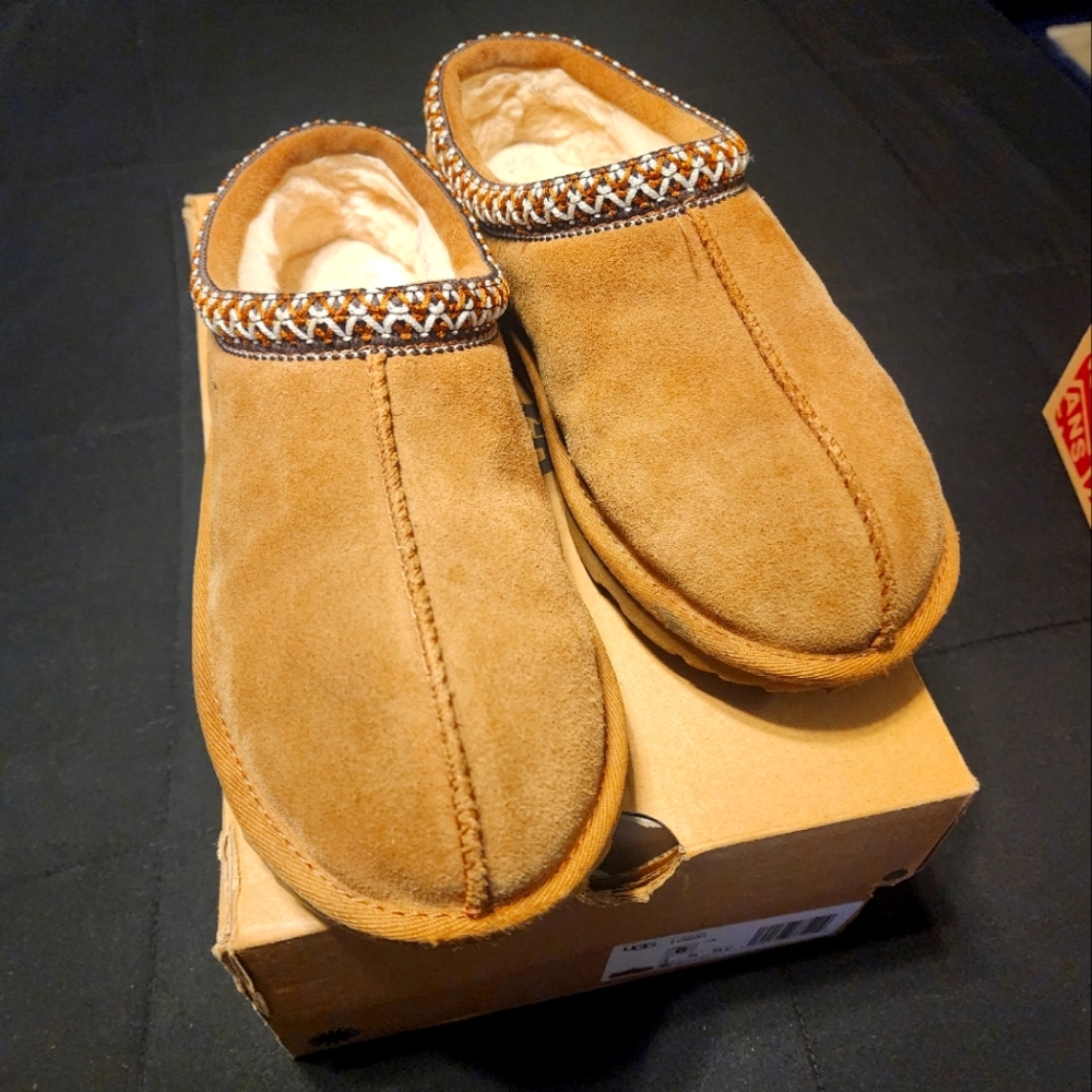 Tasman Ugg II